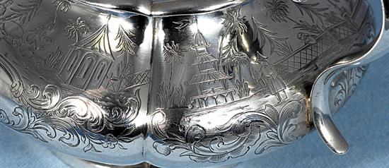 An early Victorian silver two handled sugar bowl, Width (to handles) 8”/204mm Weight 15oz/424grms